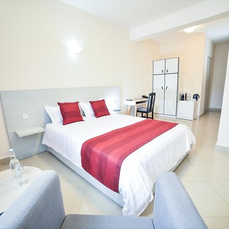 אנטננריבו Lova Hotel מראה חיצוני תמונה