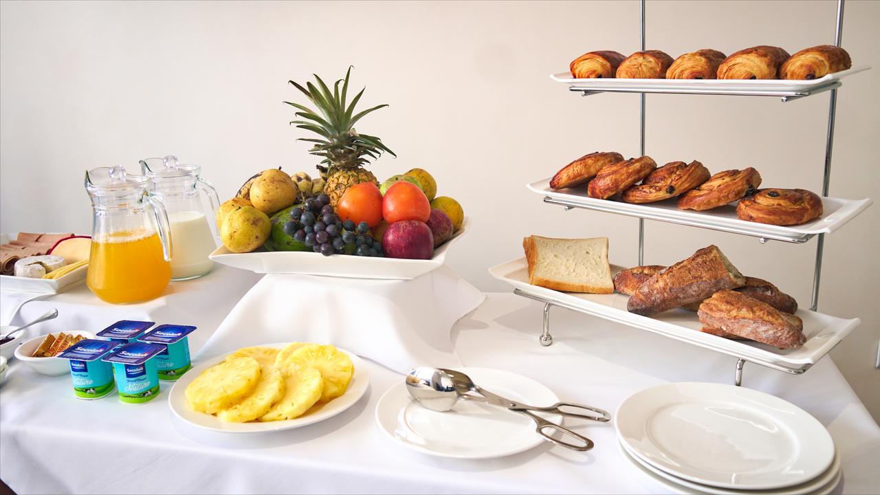 אנטננריבו Lova Hotel מראה חיצוני תמונה